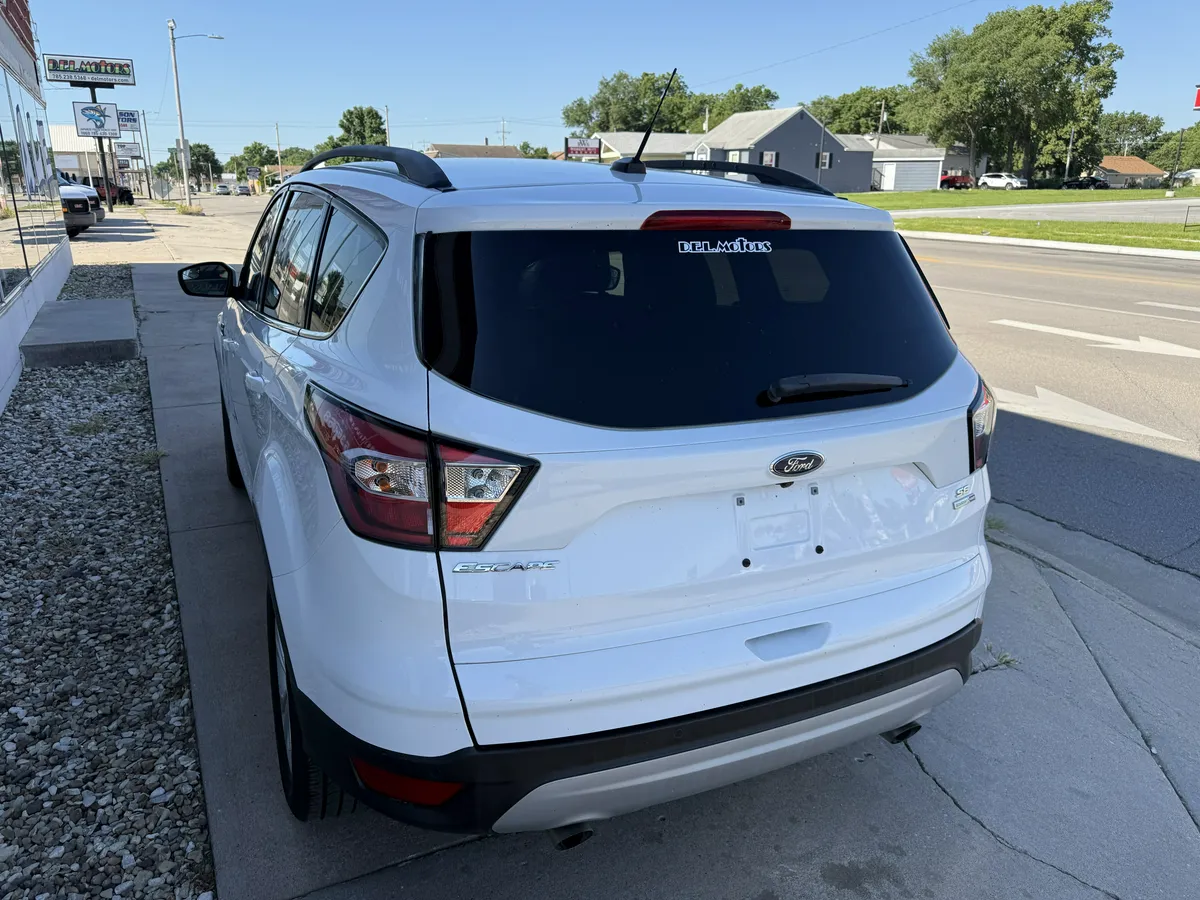 2018 Ford Escape thumbnail 5