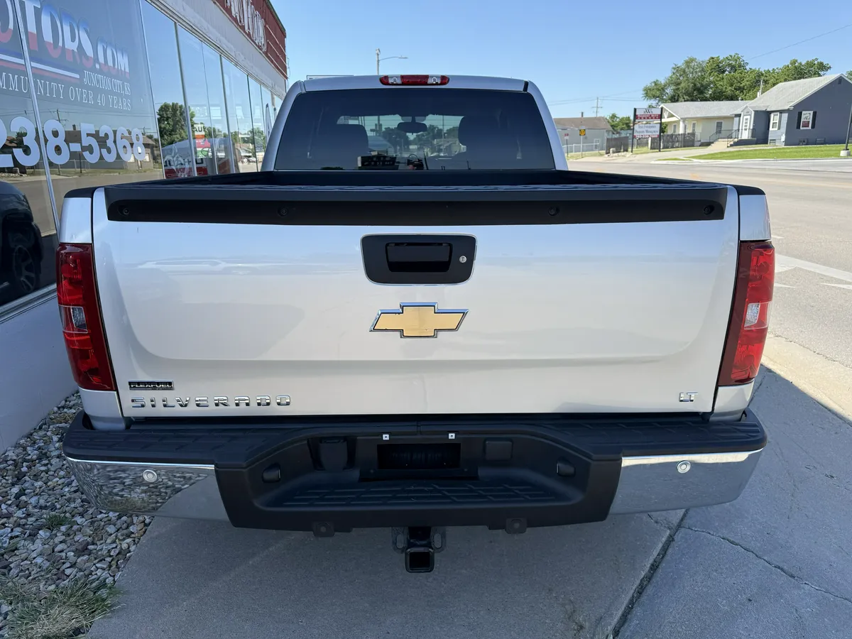 2011 Chevrolet Silverado 1500 thumbnail 5