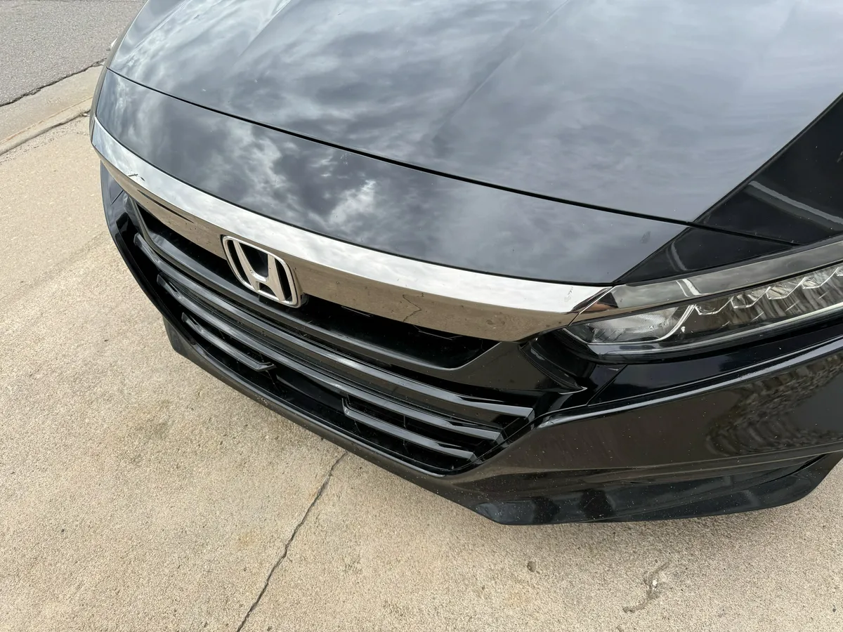 2018 Honda Accord Sedan thumbnail 5