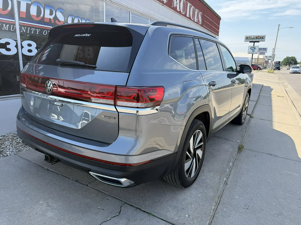 2024 Volkswagen Atlas thumbnail 8