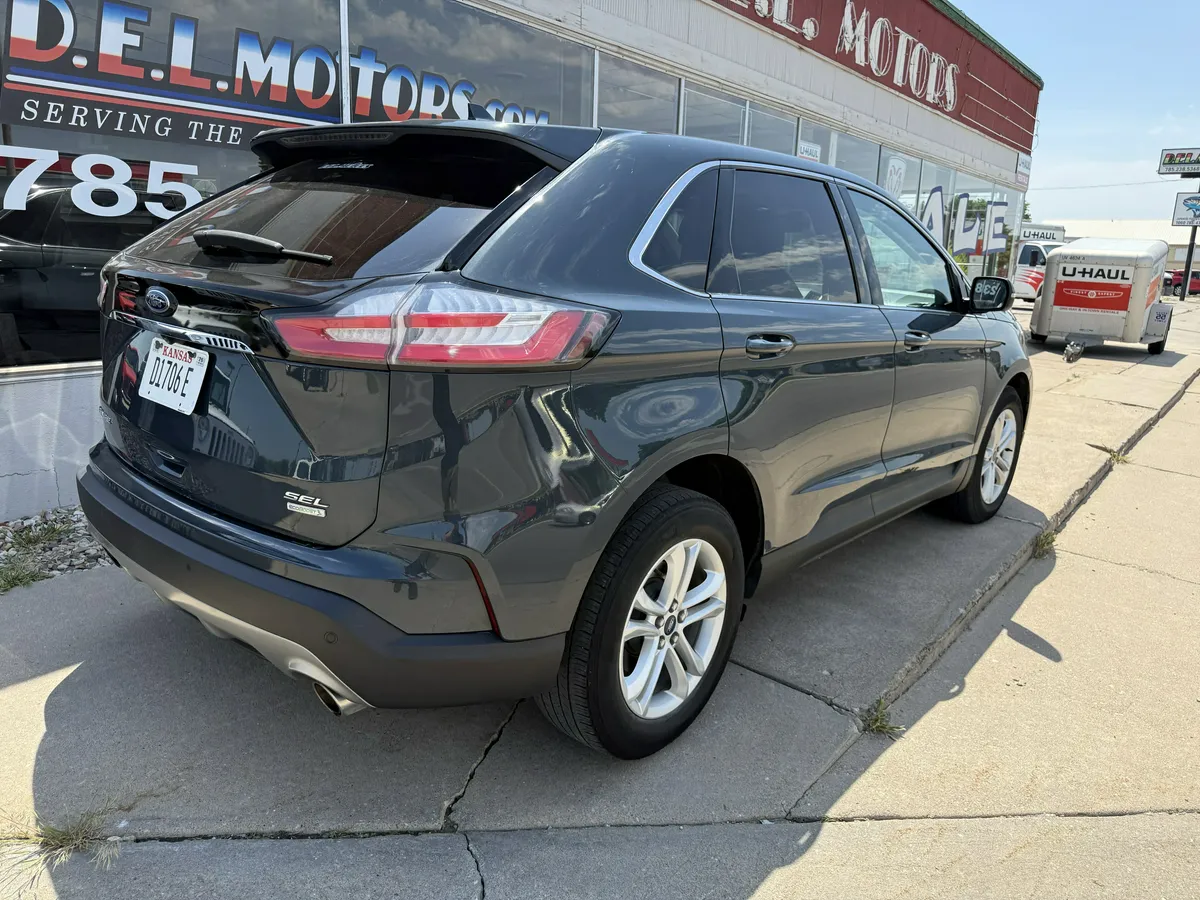 2019 Ford Edge thumbnail 7