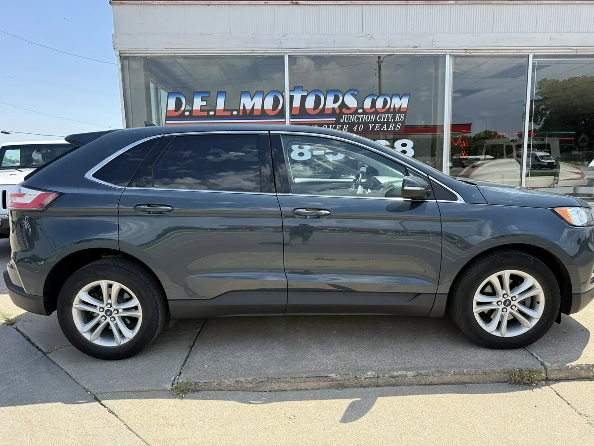 2019 Ford Edge thumbnail 8