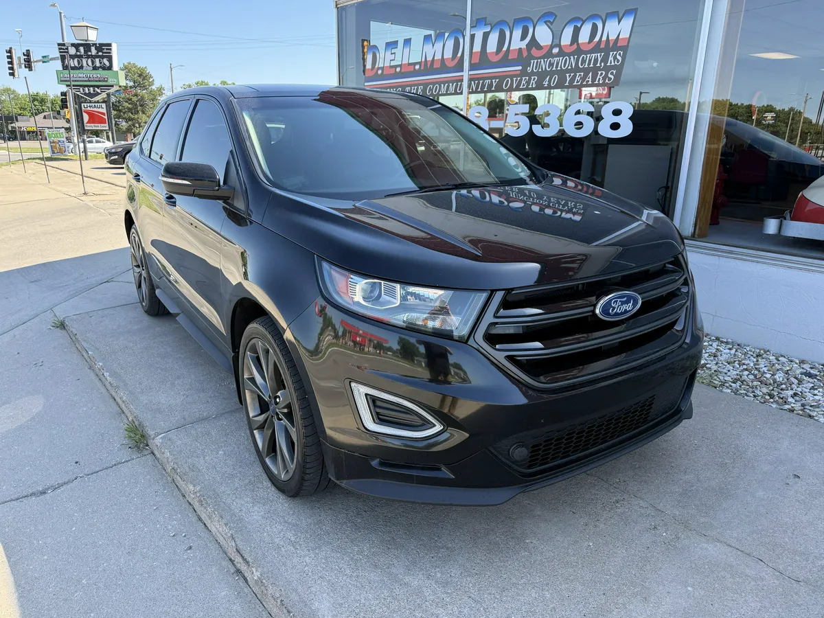 2017 Ford Edge thumbnail 2