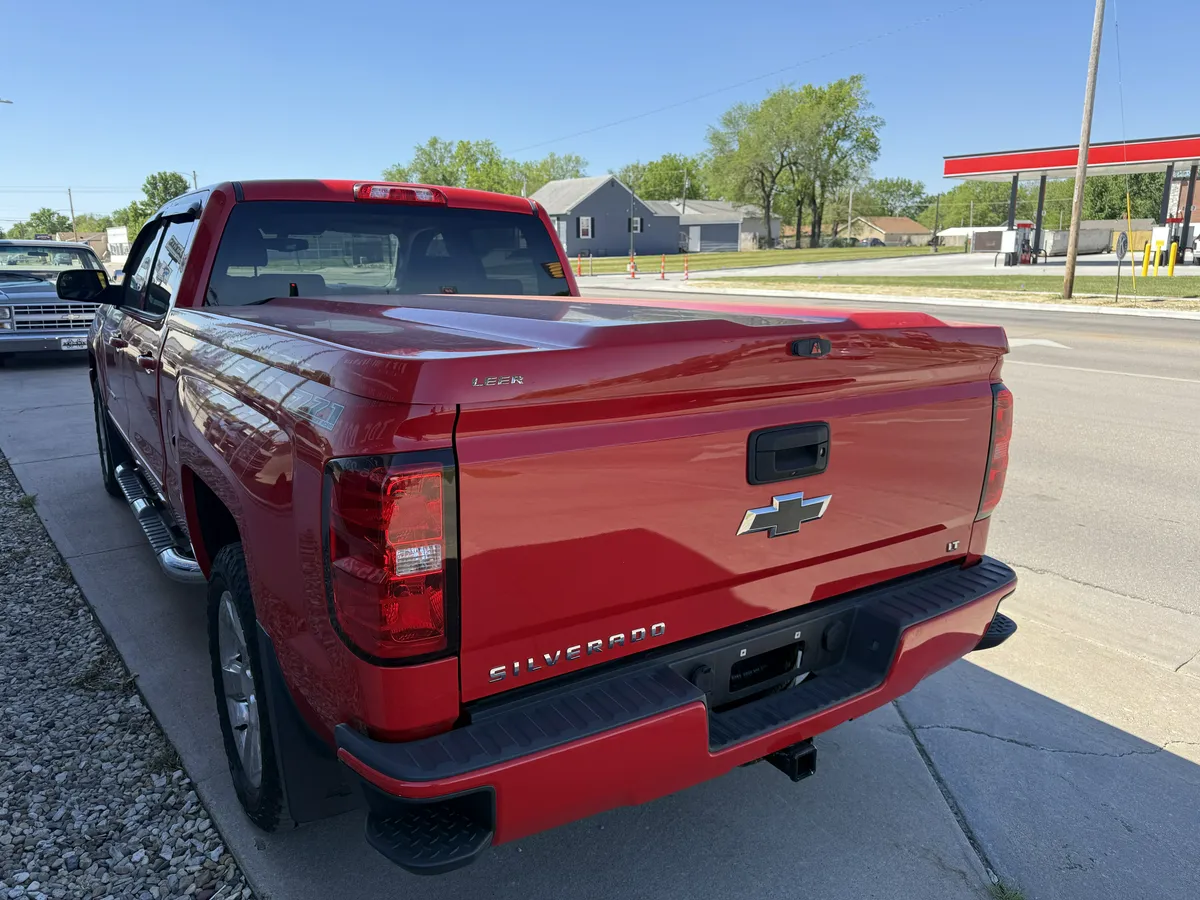 2016 Chevrolet Silverado 1500 thumbnail 7