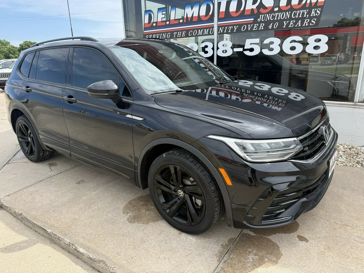 2023 Volkswagen Tiguan - Photo 1